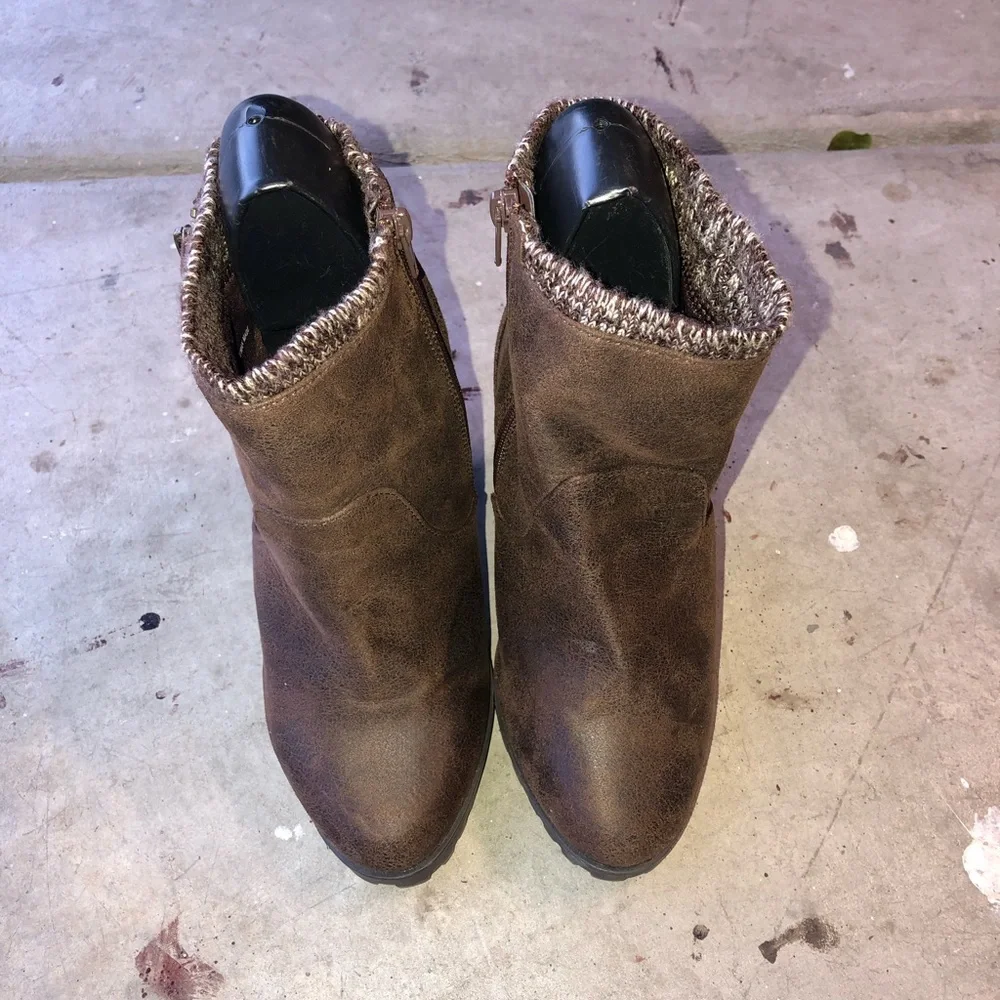 JustFab Brown Ankle Booties with Side Zipper
